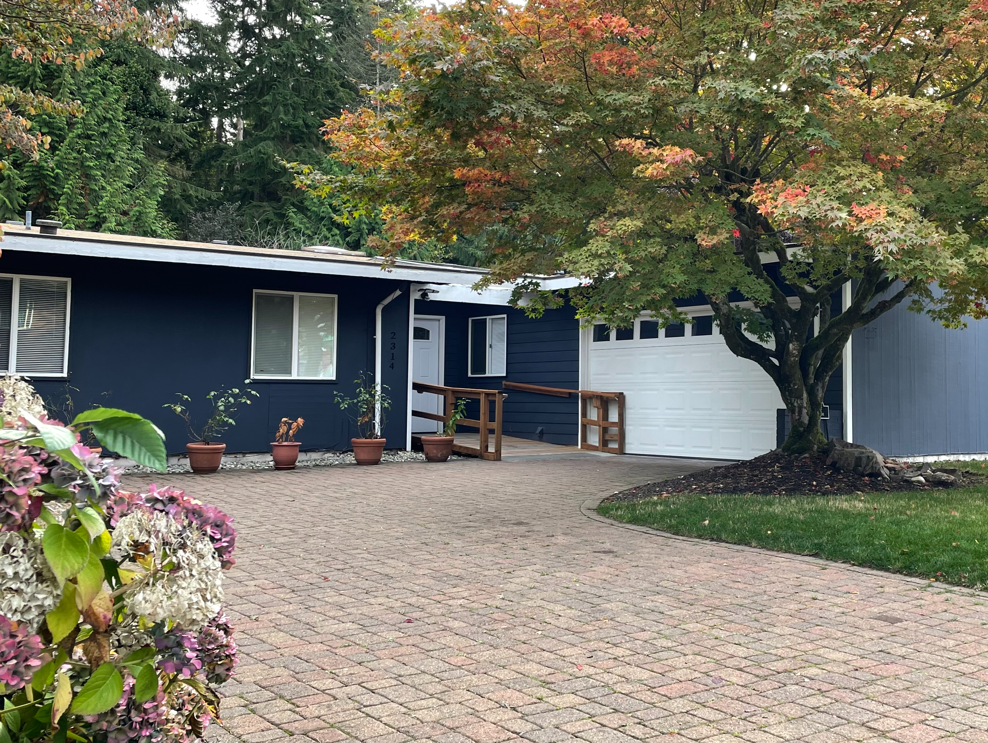 Amazing Samar Adult Family Home - Assisted Living Home photo 0 in Everett, WA